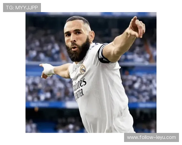 卡瓦哈尔与本泽马在体系驱动下出现空间分散趋势