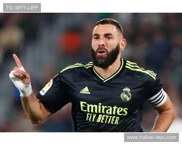 凯恩与本泽马对比分析：全面性如何体现进攻组织与终结角色的差异