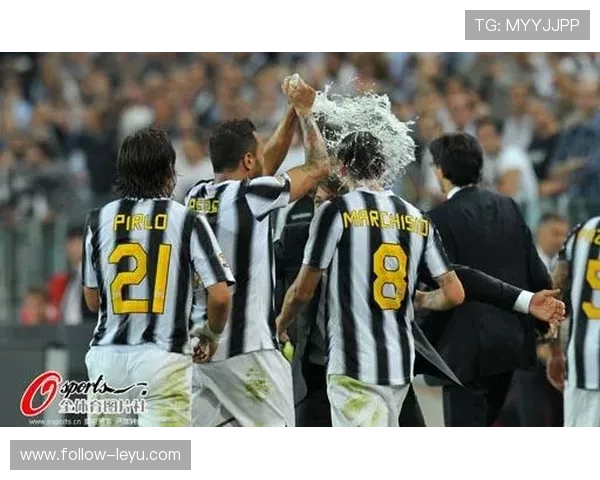 在意甲体系下马尔基西奥与皮尔洛中场参与度出现分散趋势