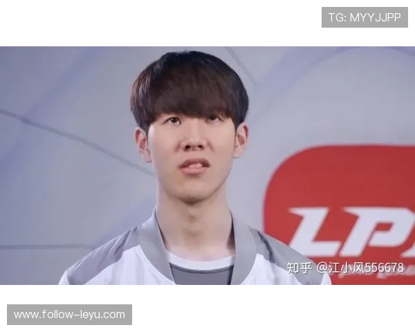 柳雅慧训练完直接拎爱马仕去吃宵夜，这谁顶得住啊