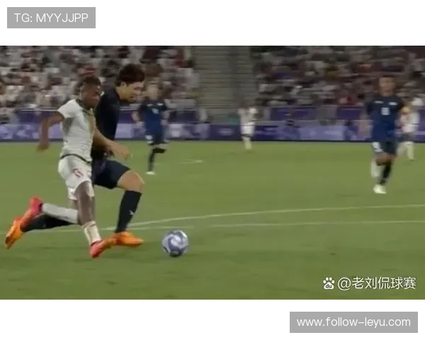 哨响开球规则详解：何时必须等待裁判确认再踢？