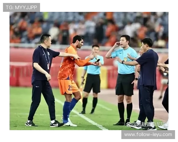 拖延时间的判罚标准：裁判如何界定故意延误比赛行为