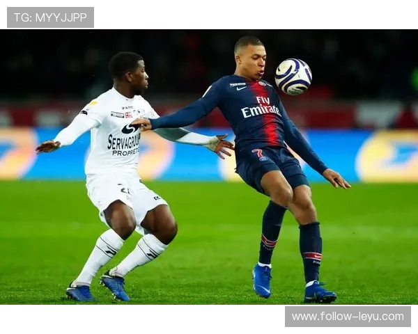 巴黎圣日耳曼控球率提升，进攻威胁表现波动对赛季走势产生影响